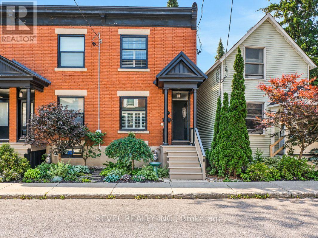 46 NEWTON STREET, Ottawa, Ontario