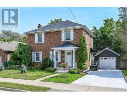 33 BELLEVUE AVENUE, Norfolk, Ontario