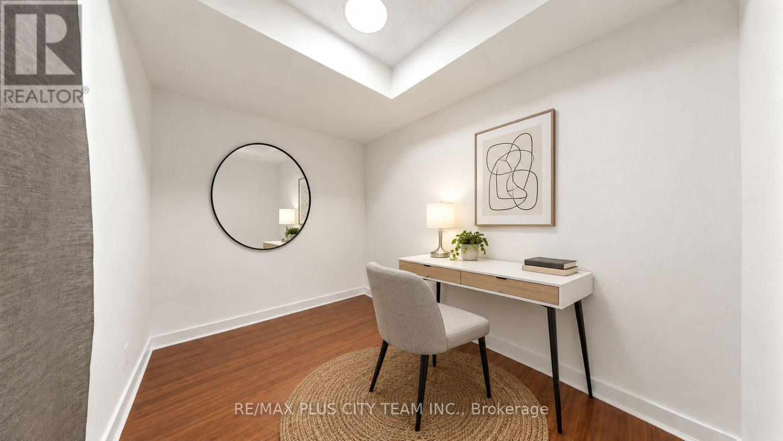3011 - 381 Front Street W, Toronto, Ontario  M5V 3R8 - Photo 11 - C13746772