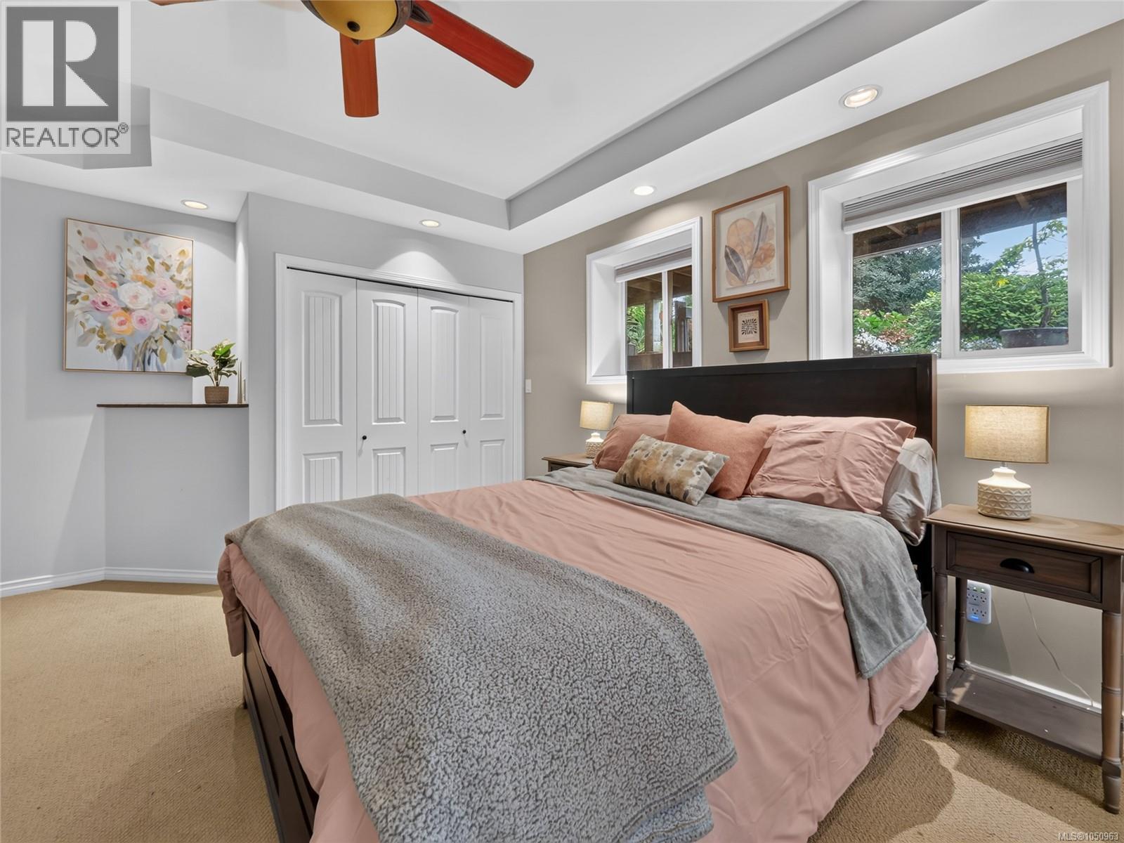 5209 Old West Saanich Rd
