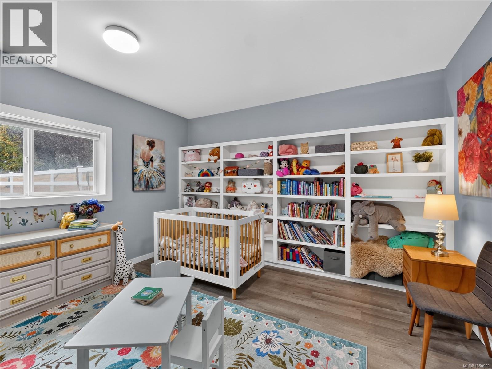 5209 Old West Saanich Rd