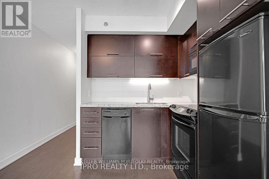 420 - 21 Nelson Street, Toronto, Ontario  M5V 1T8 - Photo 12 - C13845052