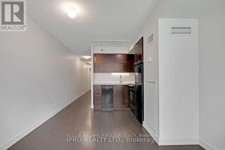 420 - 21 Nelson Street, Toronto, Ontario  M5V 1T8 - Photo 14 - C13845052