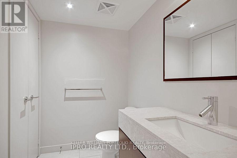420 - 21 Nelson Street, Toronto, Ontario  M5V 1T8 - Photo 21 - C13845052