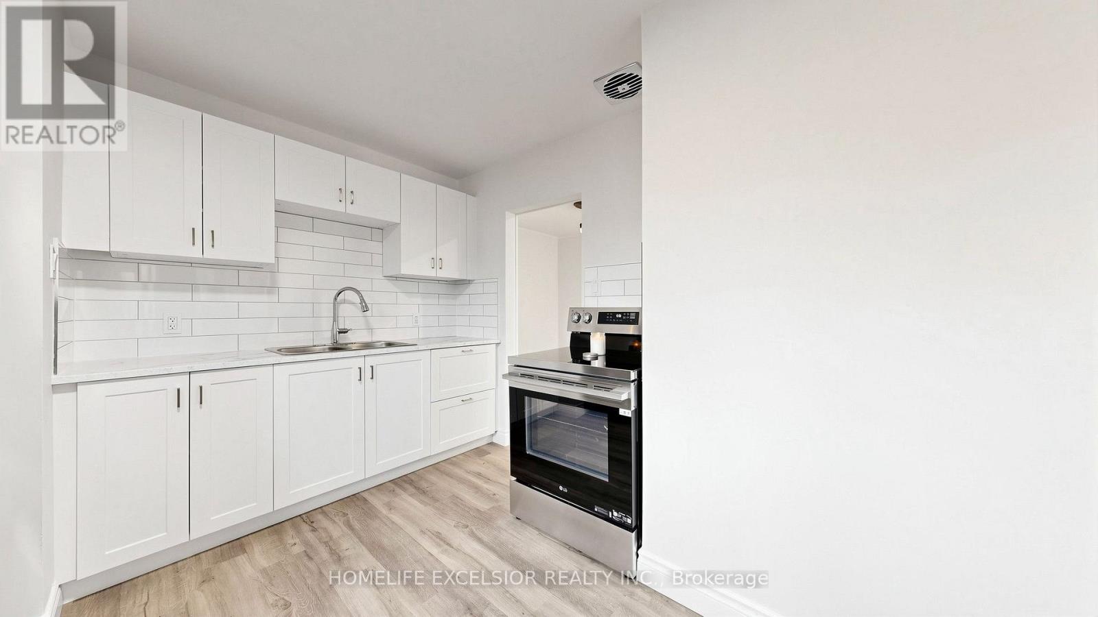 86 Newbury Drive, Newmarket, Ontario  L3Y 4R3 - Photo 12 - N13844990