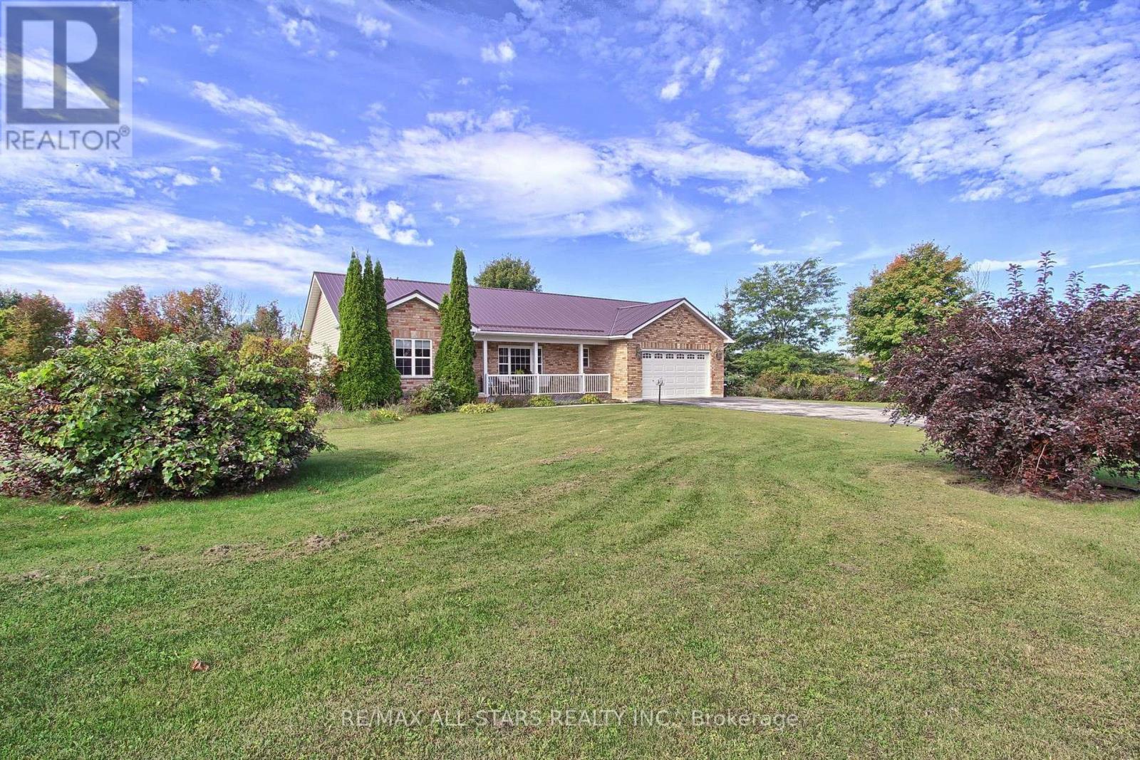 4020 Margaret Orr Boulevard, Ramara, Ontario  L3V 6H6 - Photo 3 - S13844936