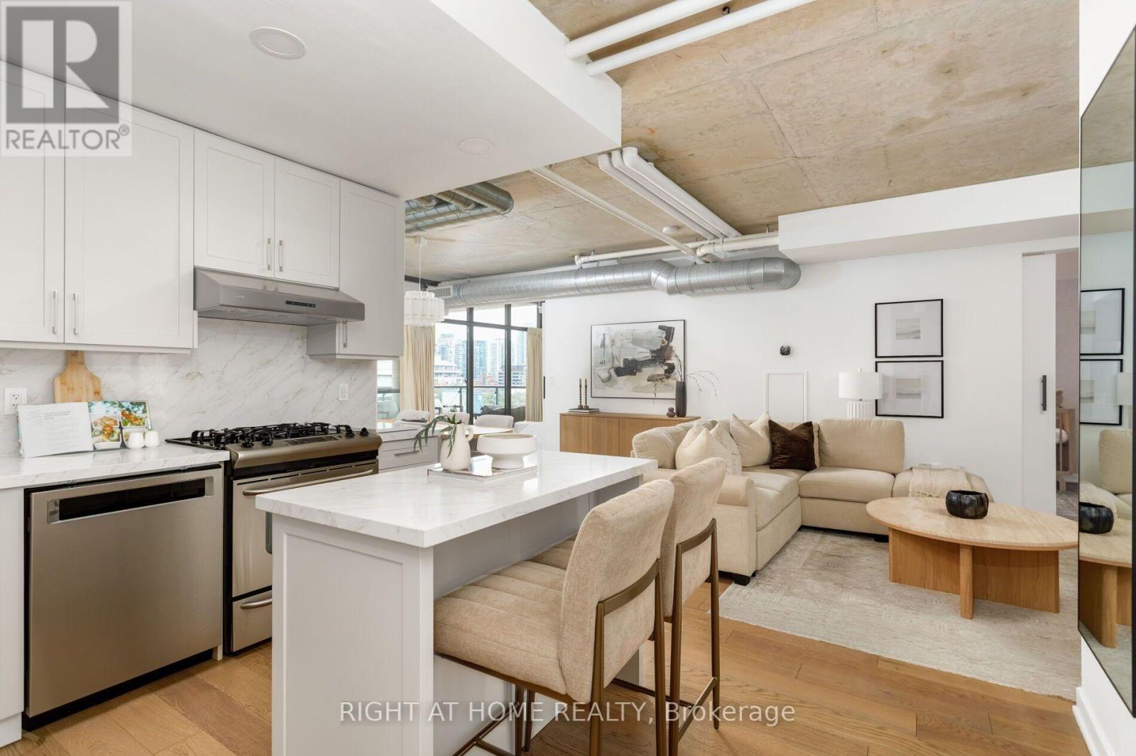 805 - 533 RICHMOND STREET W, Toronto, Ontario