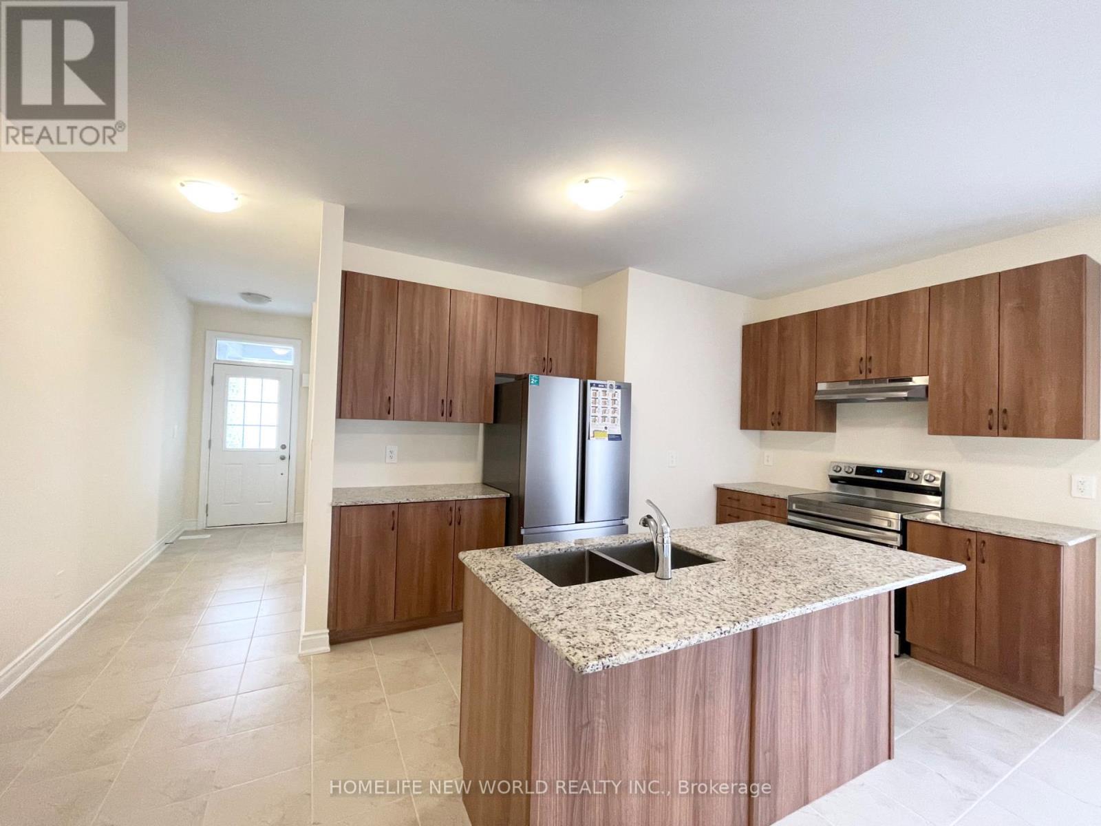15 Schortinghuis Street, Georgina, Ontario  L0E 1R0 - Photo 6 - N13834612