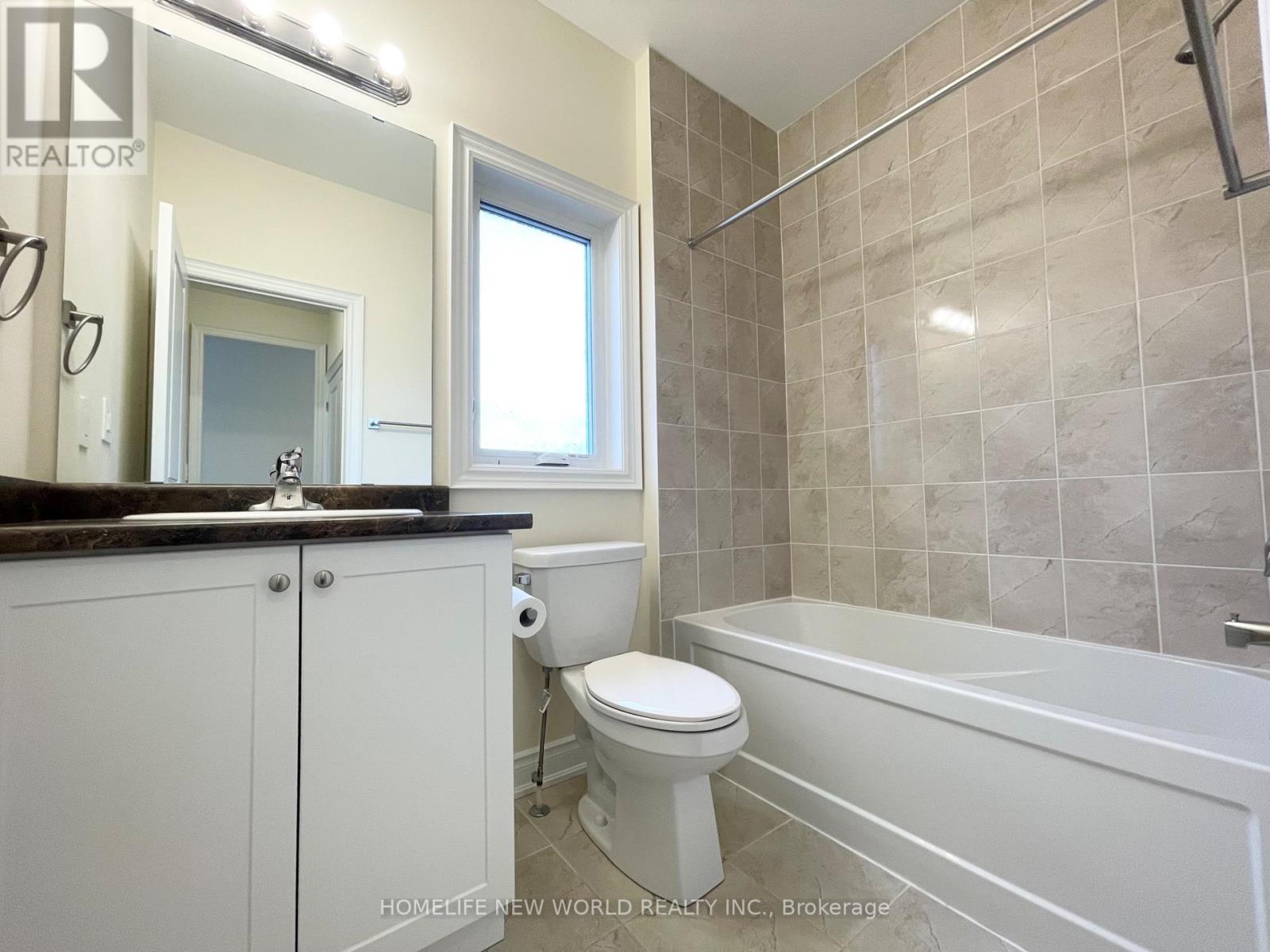 15 Schortinghuis Street, Georgina, Ontario  L0E 1R0 - Photo 14 - N13834612