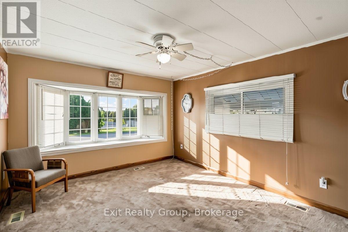 5 Chapel Boulevard, Quinte West, Ontario  K8N 4Z3 - Photo 7 - X13770850