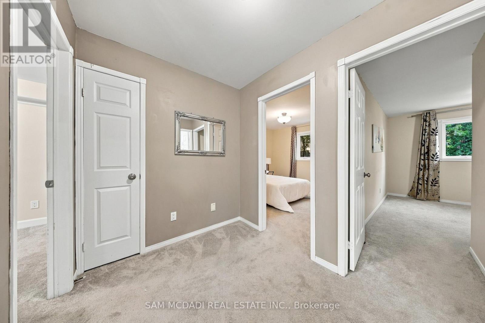 2087 Mayflower Boulevard, Oakville, Ontario  L6H 4E8 - Photo 25 - W13844904