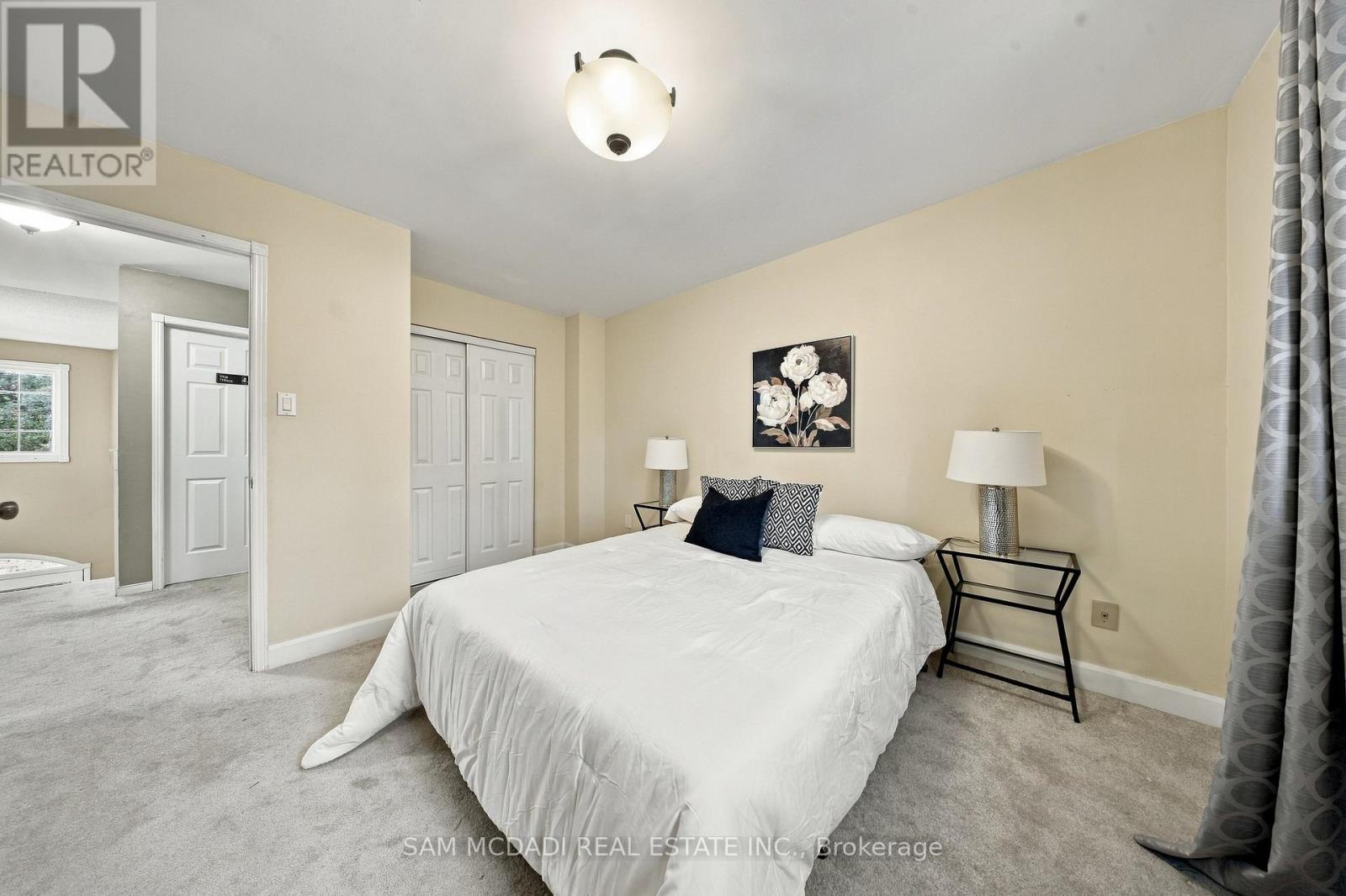 2087 Mayflower Boulevard, Oakville, Ontario  L6H 4E8 - Photo 26 - W13844904