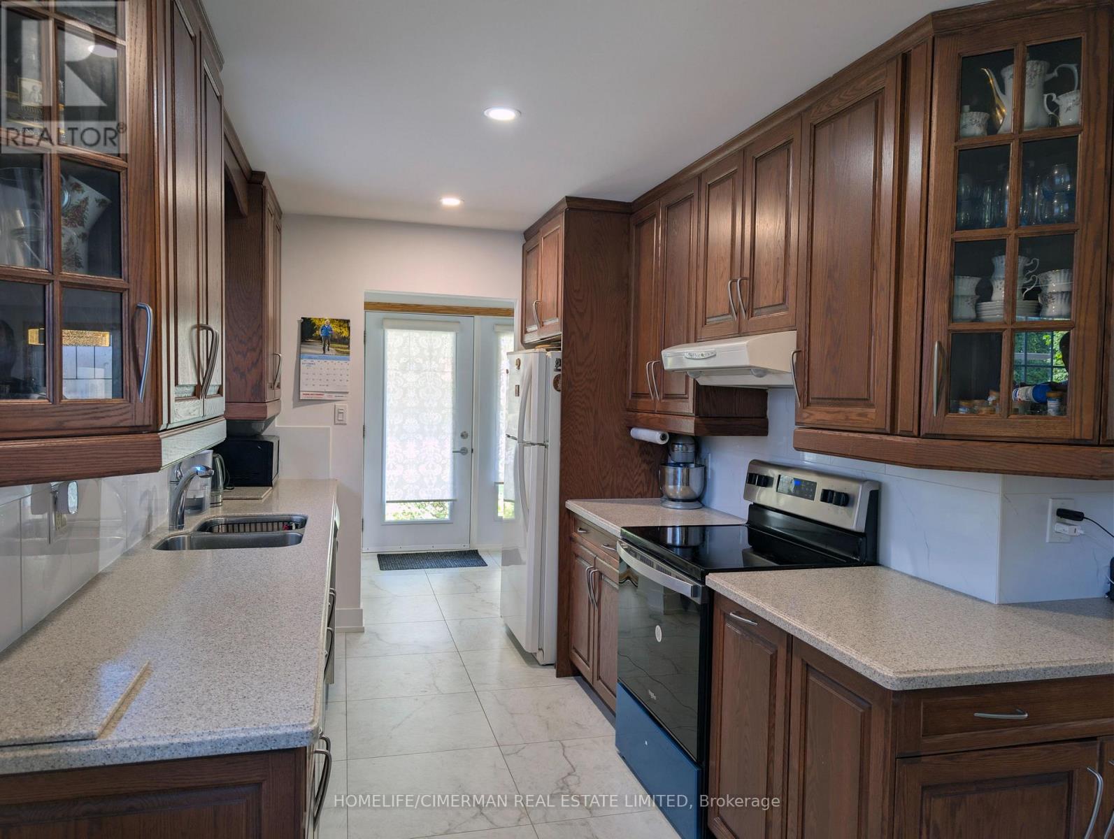 3225 Rymal Road, Mississauga, Ontario  L4Y 3B8 - Photo 3 - W13844906