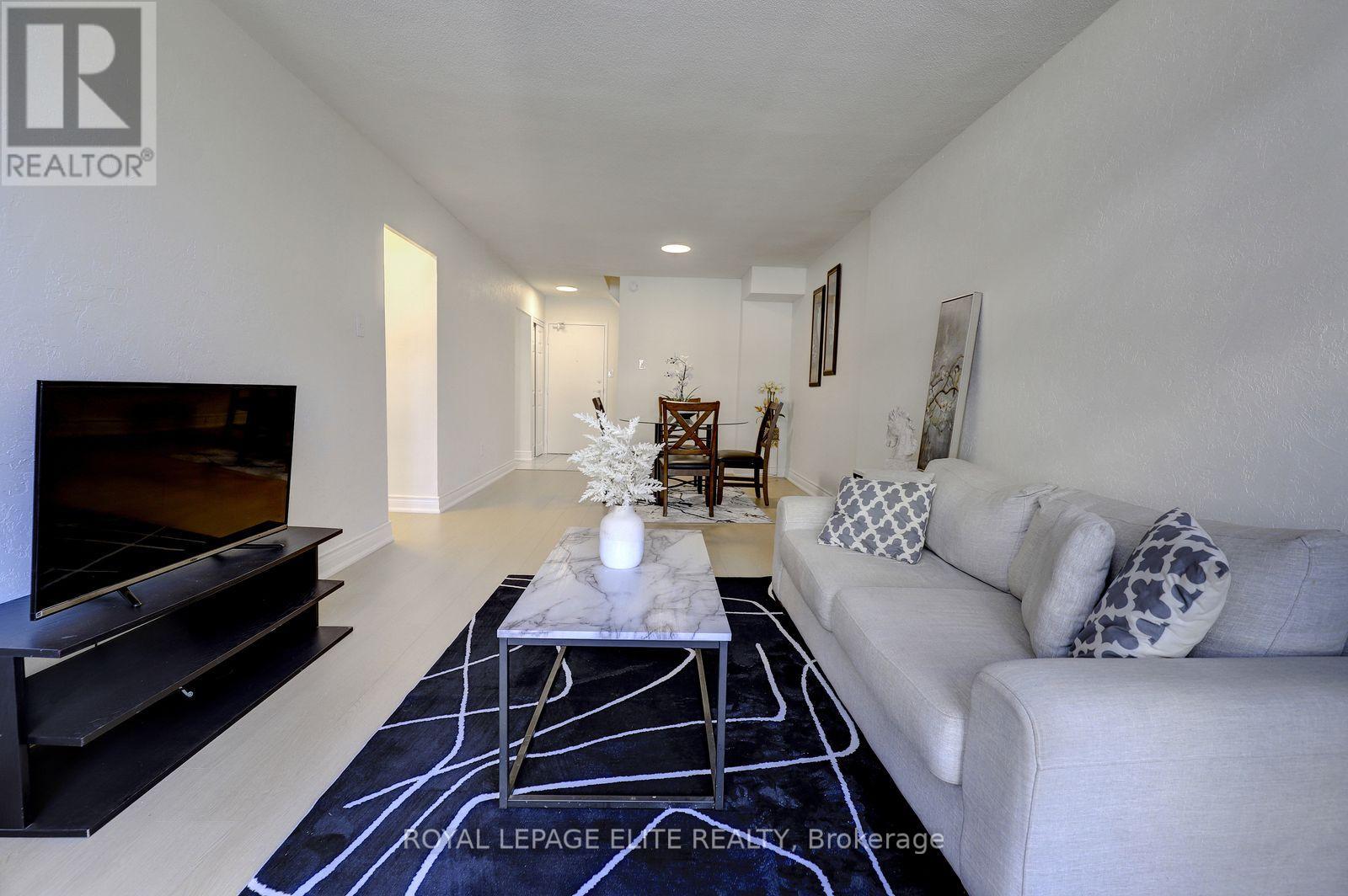 250 - 2 Valhalla Inn Road, Toronto, Ontario  M9B 6C3 - Photo 12 - W13844930