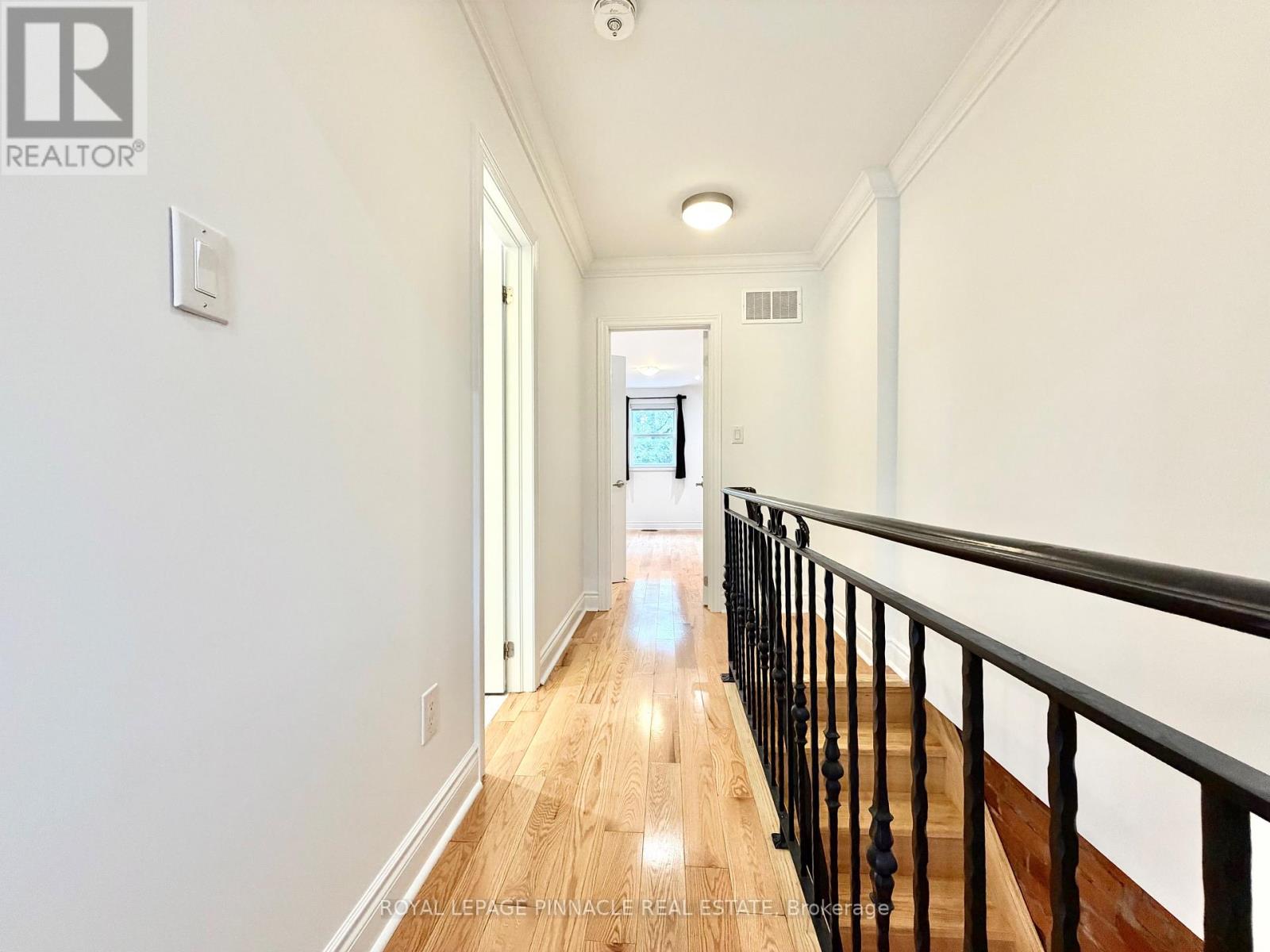 Main - 148 Campbell Avenue, Toronto, Ontario  M6P 3V2 - Photo 10 - W13844988