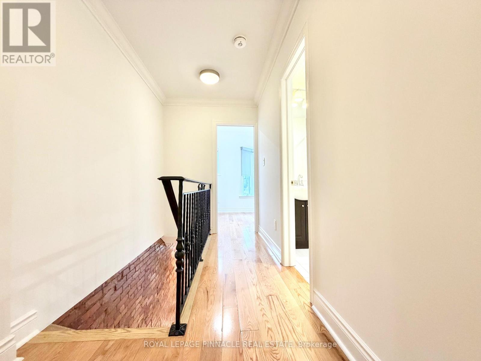 Main - 148 Campbell Avenue, Toronto, Ontario  M6P 3V2 - Photo 12 - W13844988