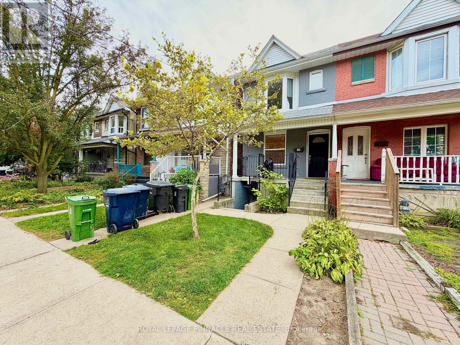 Main - 148 Campbell Avenue, Toronto, Ontario  M6P 3V2 - Photo 2 - W13844988