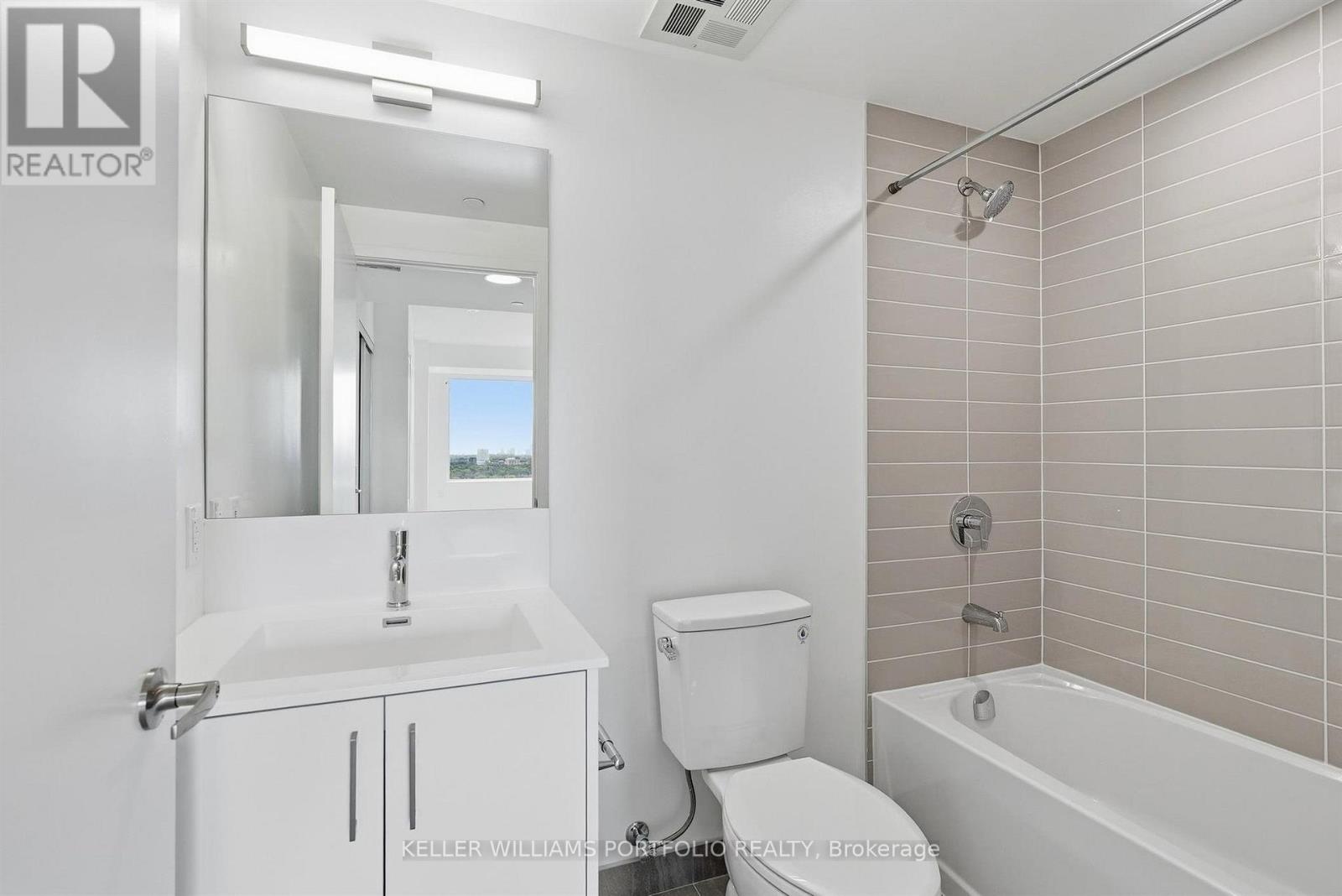 2009 - 4010 Eglinton Avenue W, Toronto, Ontario  M9A 0G5 - Photo 18 - W13845076