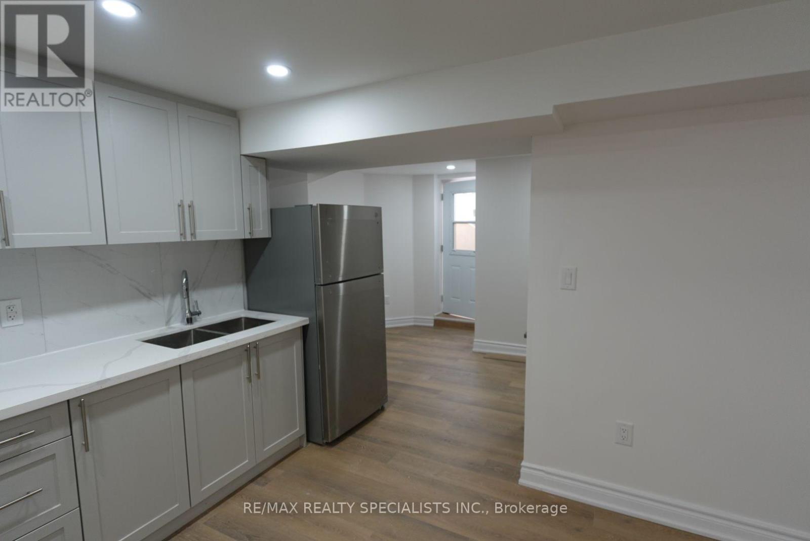 Basement - 6287 Lisgar Drive, Mississauga, Ontario  L5N 7V1 - Photo 9 - W13845094