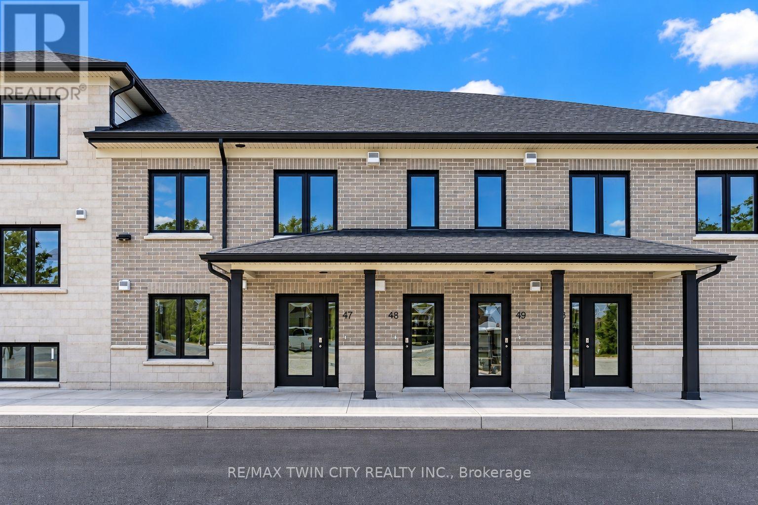 48 - 3202 VIVIAN LINE, Stratford, Ontario
