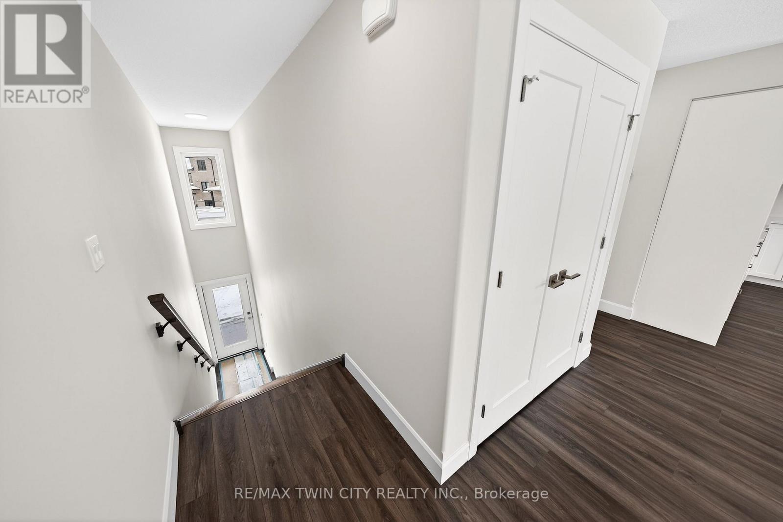 48 - 3202 Vivian Line, Stratford, Ontario  N5A 0K6 - Photo 3 - X13844886