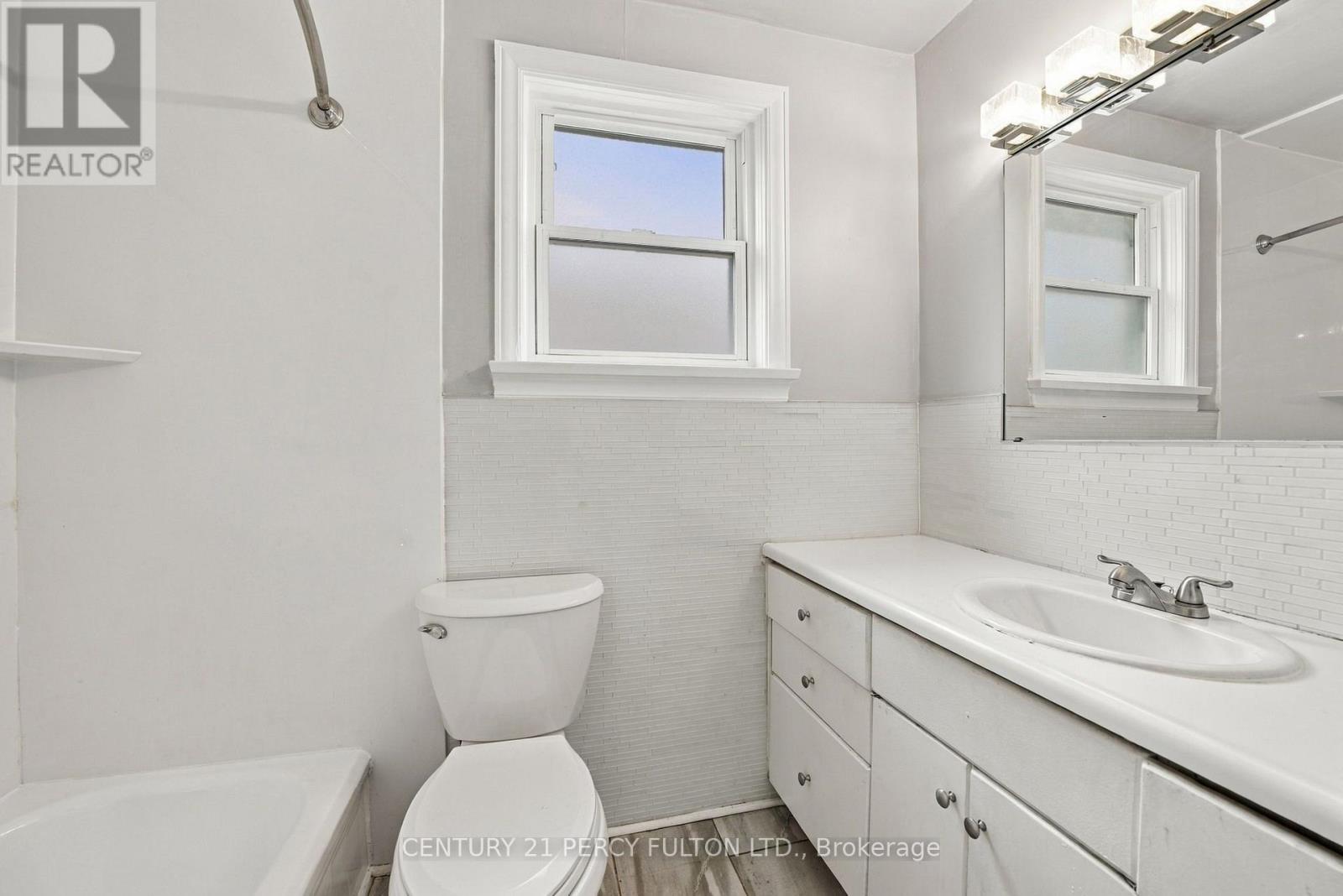 119 Pelham Road, St. Catharines, Ontario  L2S 1T4 - Photo 12 - X13844982