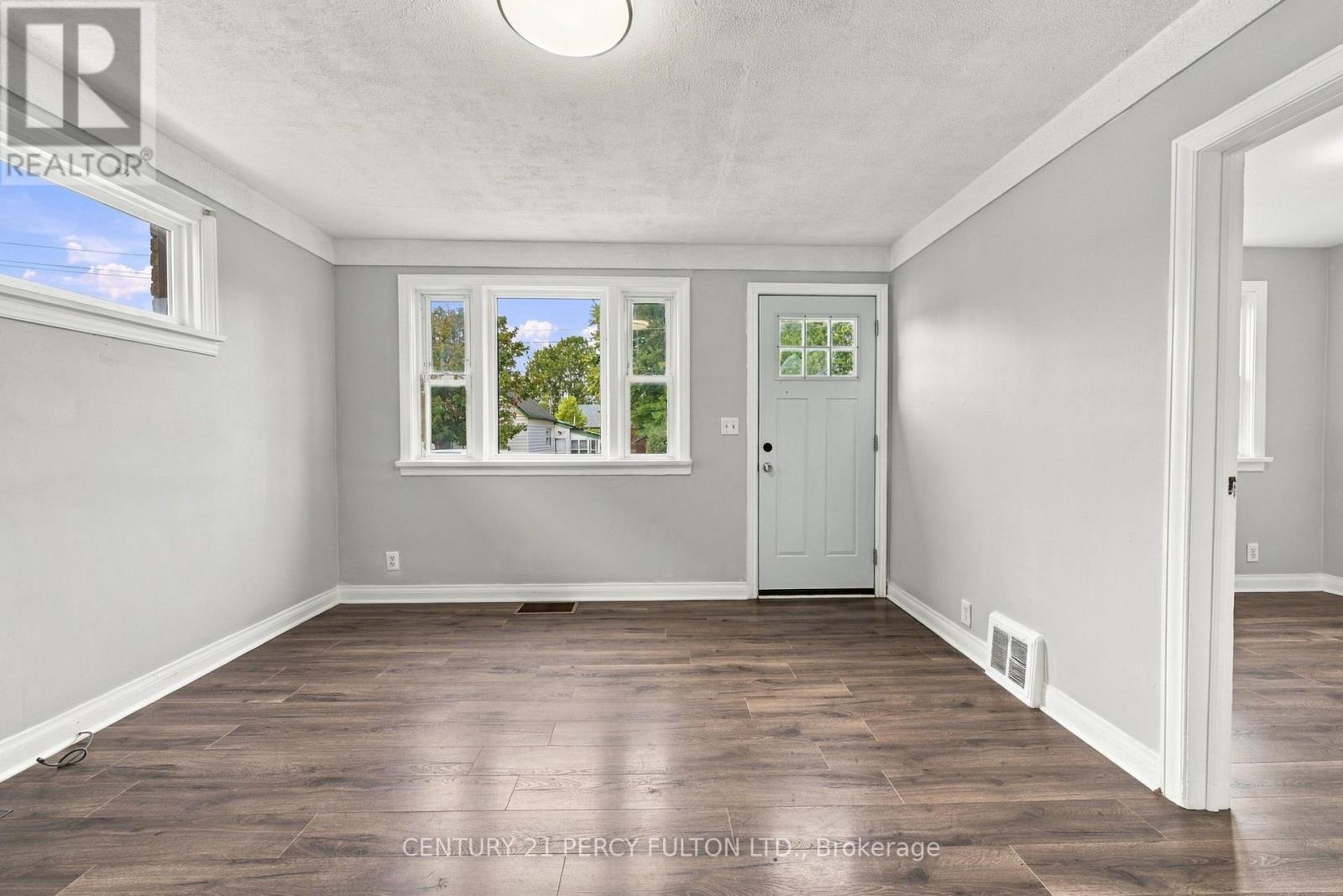 119 Pelham Road, St. Catharines, Ontario  L2S 1T4 - Photo 8 - X13844982
