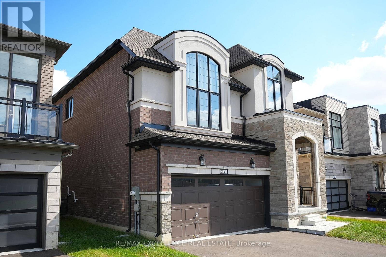 851 Queenston Boulevard, Woodstock, Ontario  N4T 0N7 - Photo 2 - X13845000