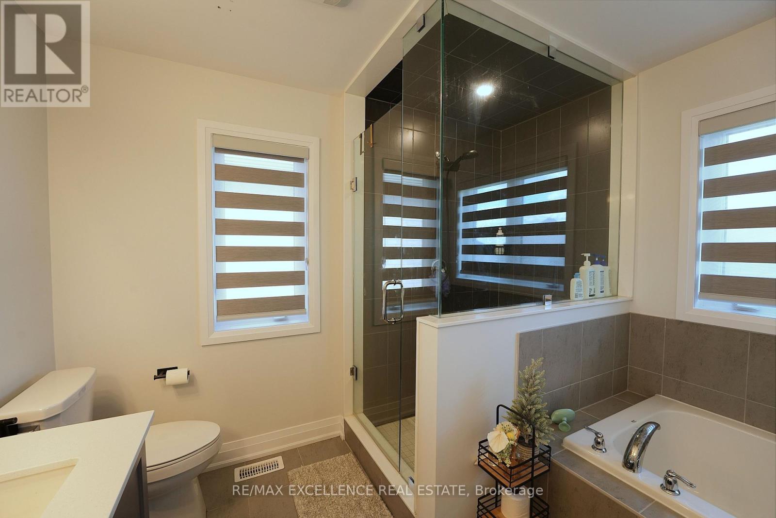 851 Queenston Boulevard, Woodstock, Ontario  N4T 0N7 - Photo 24 - X13845000