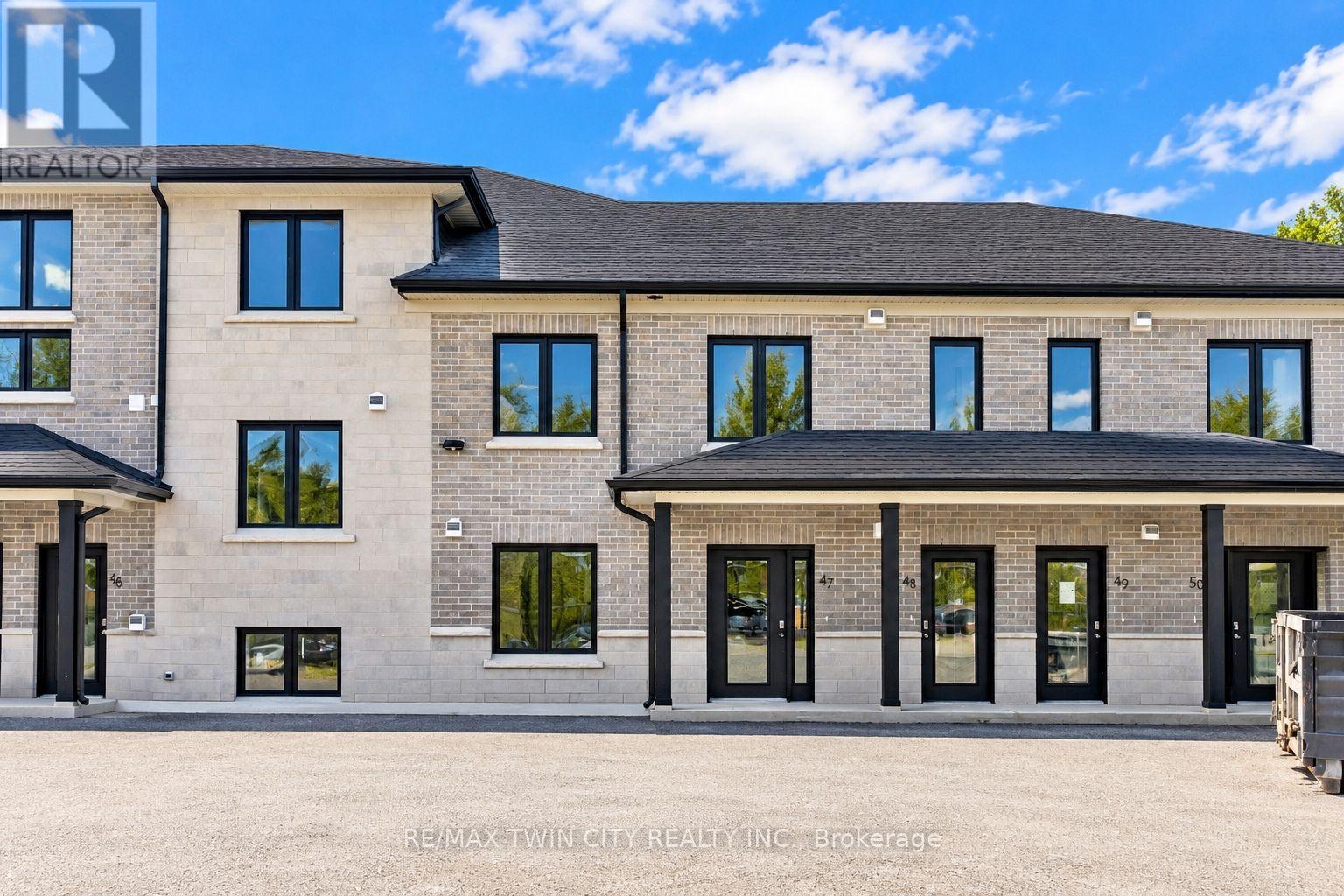 47 - 3202 VIVIAN LINE, Stratford, Ontario