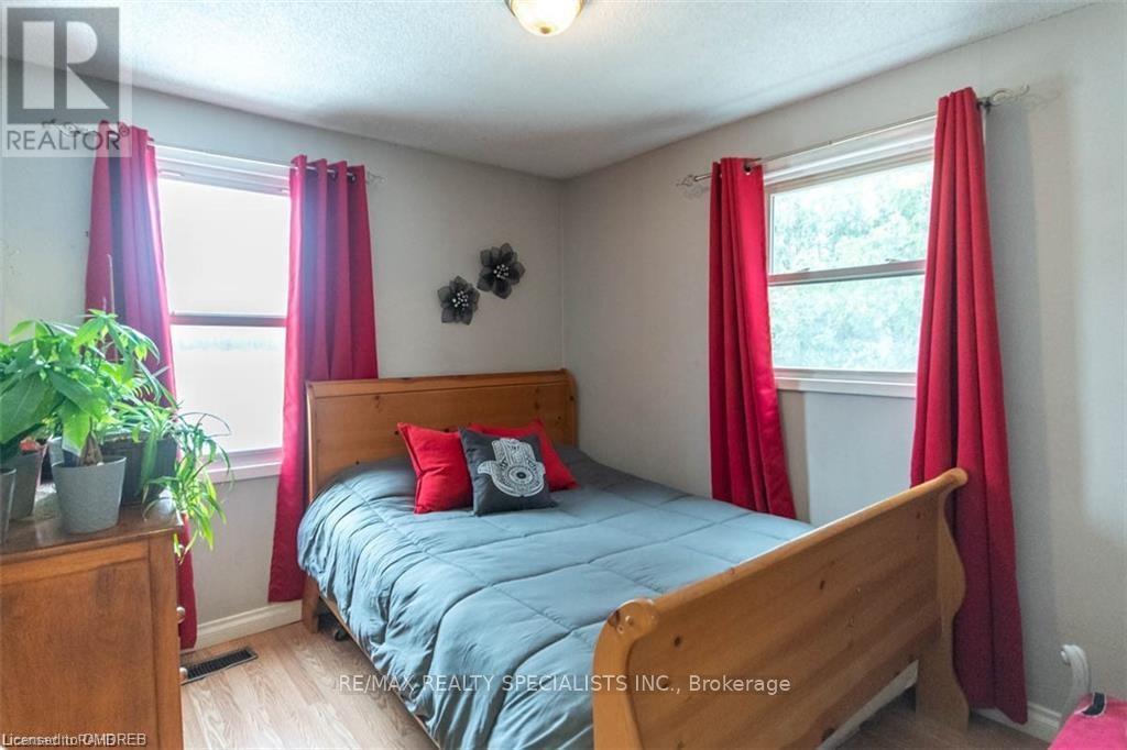 9697 Dickenson Road, Hamilton, Ontario  L0R 1W0 - Photo 14 - X13845024