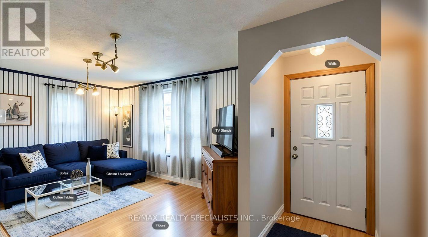 9697 Dickenson Road, Hamilton, Ontario  L0R 1W0 - Photo 2 - X13845024