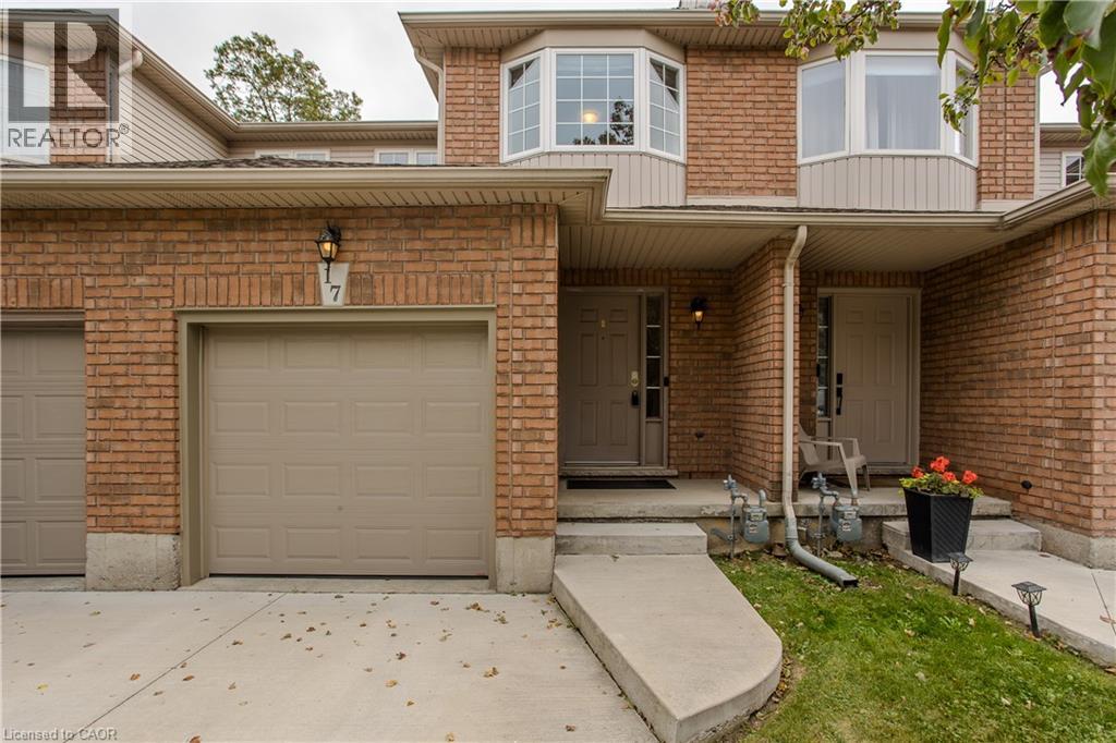 348 HIGHLAND Road, Stoney Creek, Ontario