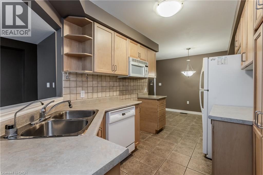 348 Highland Road Unit# 17, Stoney Creek, Ontario  L8J 3W5 - Photo 8 - 40867245