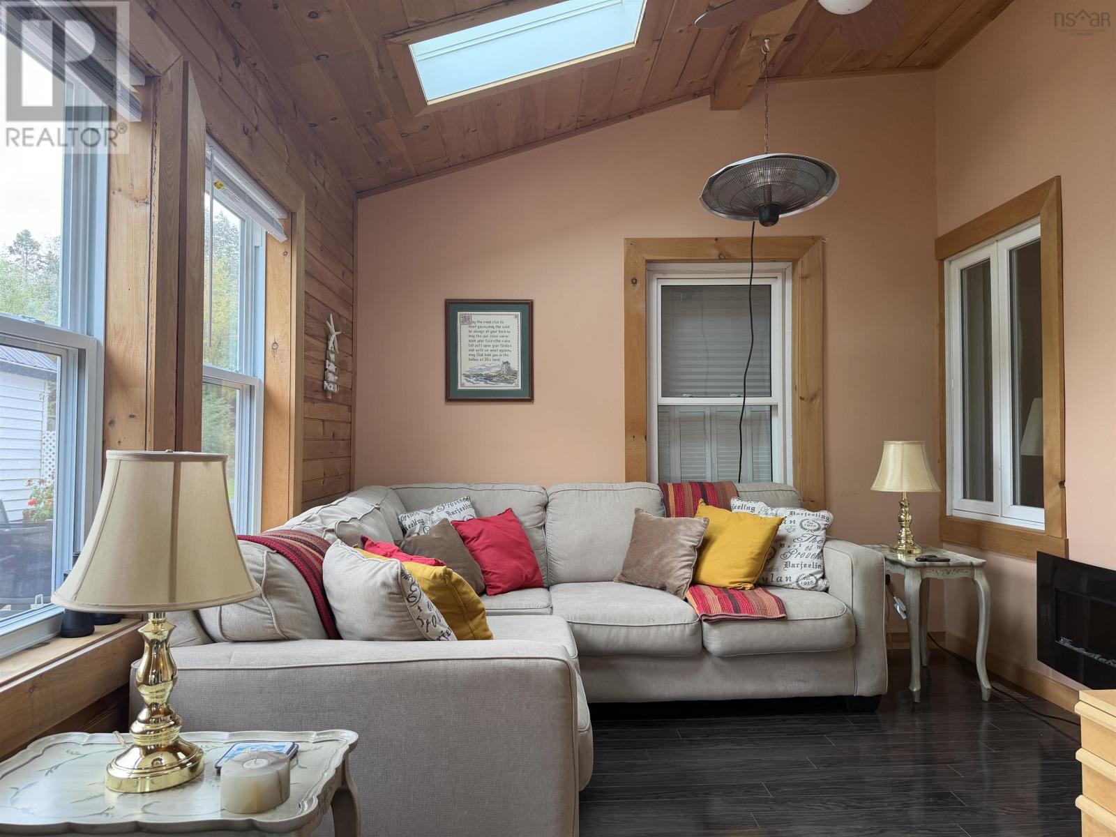 28 Woodburn Road, Pine Tree, Nova Scotia  B2H 5C4 - Photo 6 - 202624697