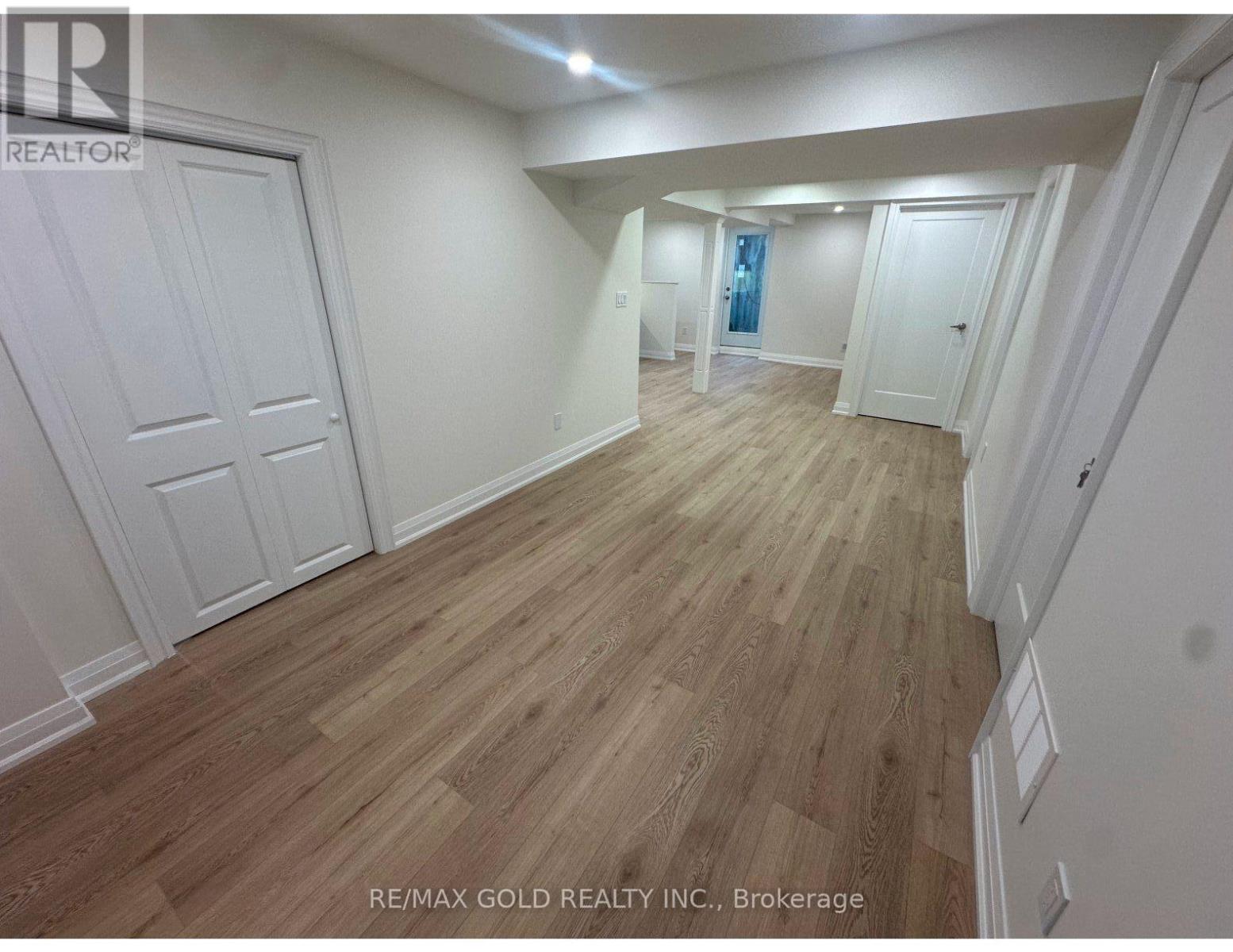 Lower Level - 18 Hullen Crescent, Toronto, Ontario  M9W 7C1 - Photo 6 - W13578014