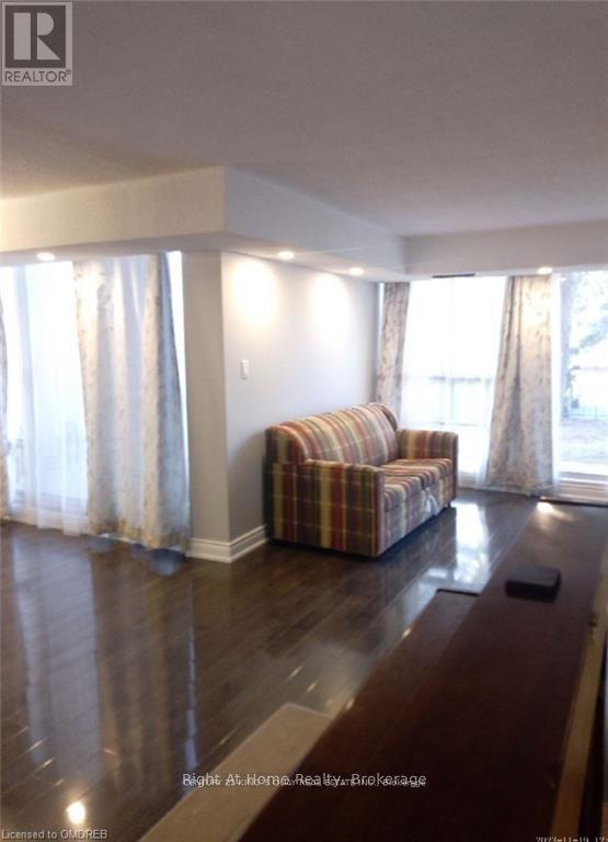 121 - 1300 Marlborough Court, Oakville, Ontario  L6H 2S2 - Photo 6 - W13790098