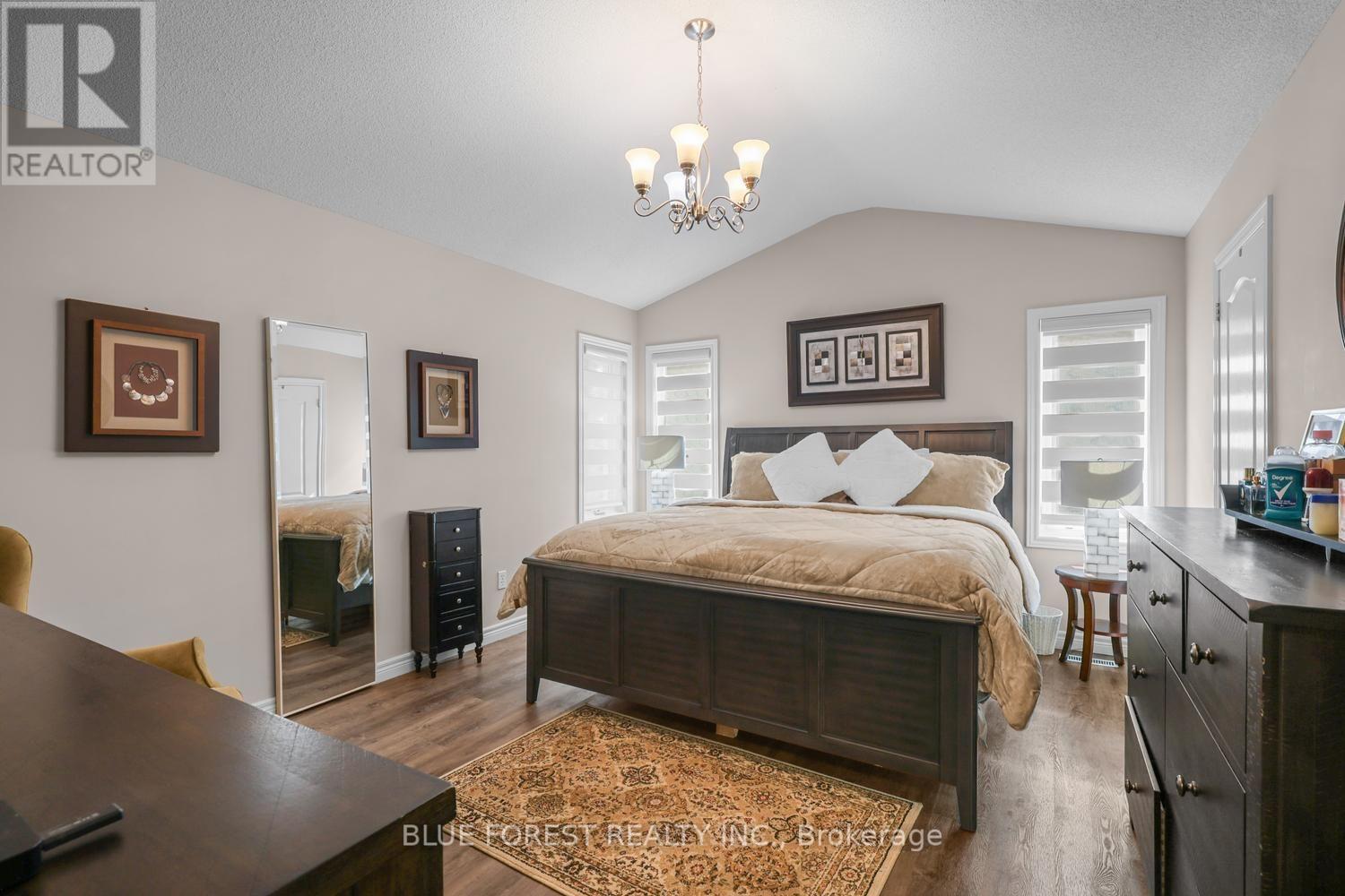 10 Symphony Court, Central Elgin, Ontario  N5P 4K1 - Photo 18 - X13845226