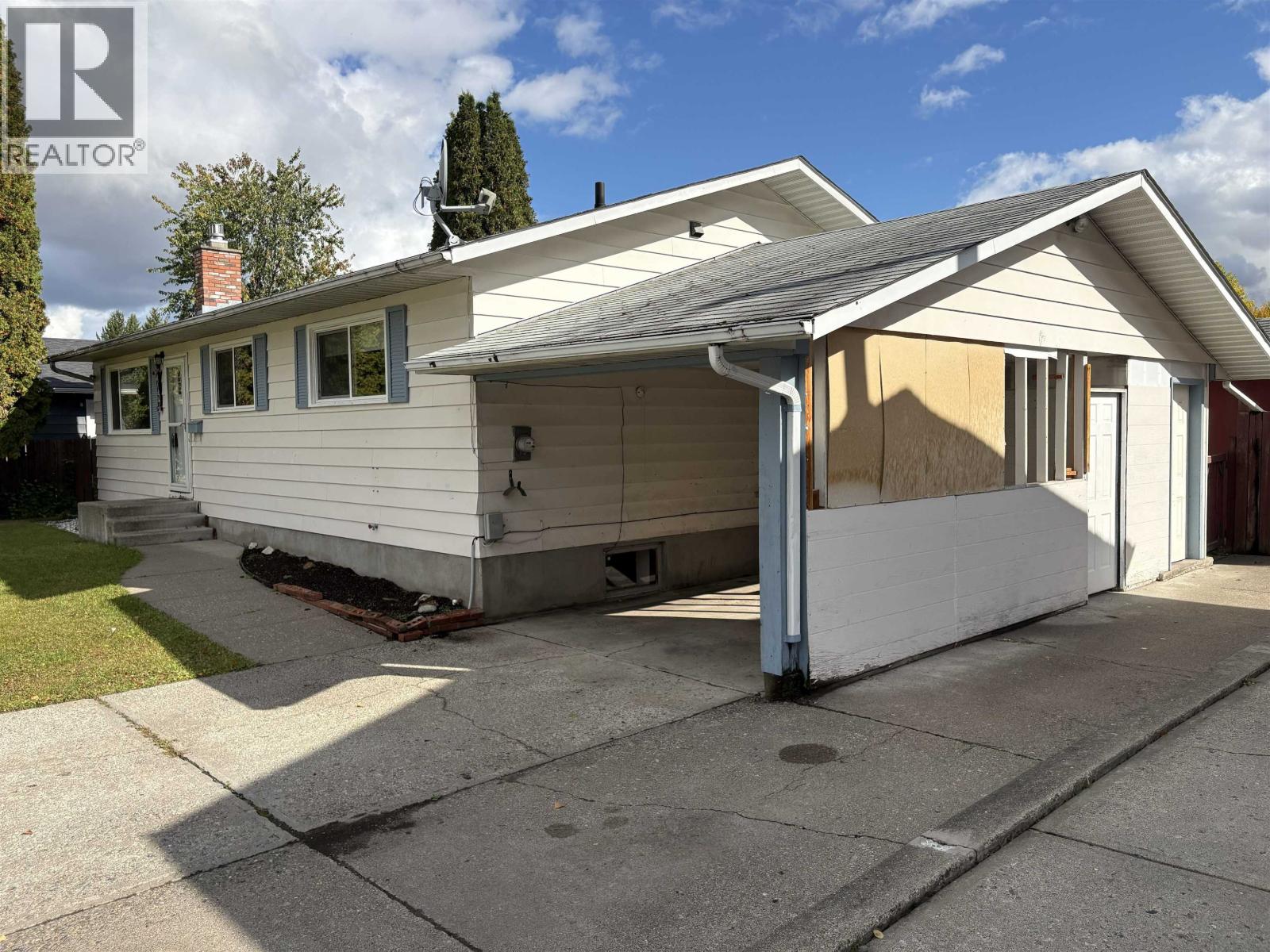 4157 MORGAN CRESCENT, Prince George, British Columbia