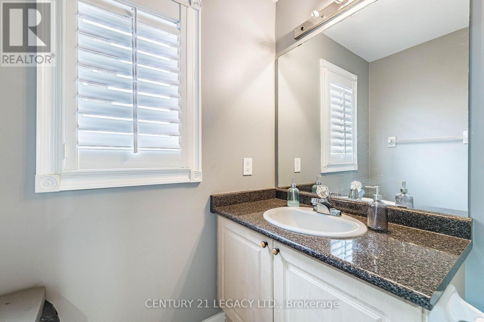 64 Narrow Valley Crescent, Brampton, Ontario  L6R 2M4 - Photo 29 - W13833668