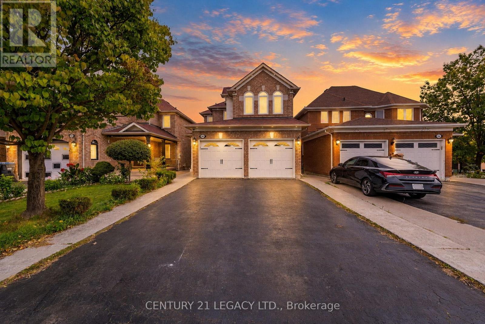 64 NARROW VALLEY CRESCENT, Brampton, Ontario