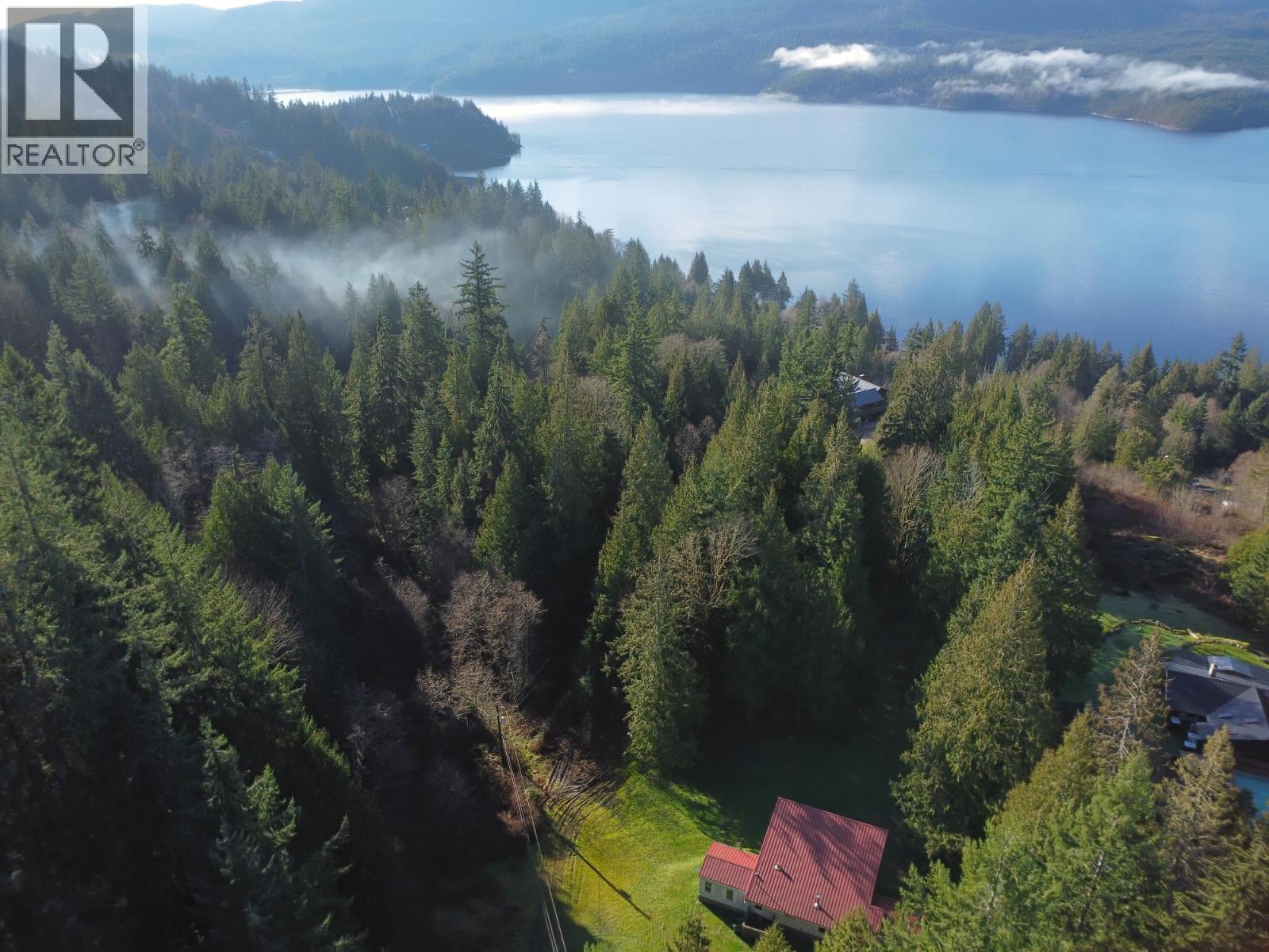 7103 Sechelt Inlet Road, Sechelt, British Columbia  V7Z 0P1 - Photo 9 - R3170977