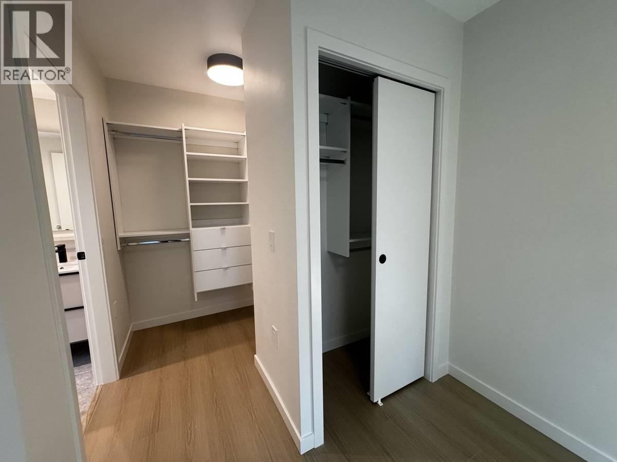 403 2015 St. Johns St  Bc, Port Moody, British Columbia  V3H 0N5 - Photo 12 - R3170974
