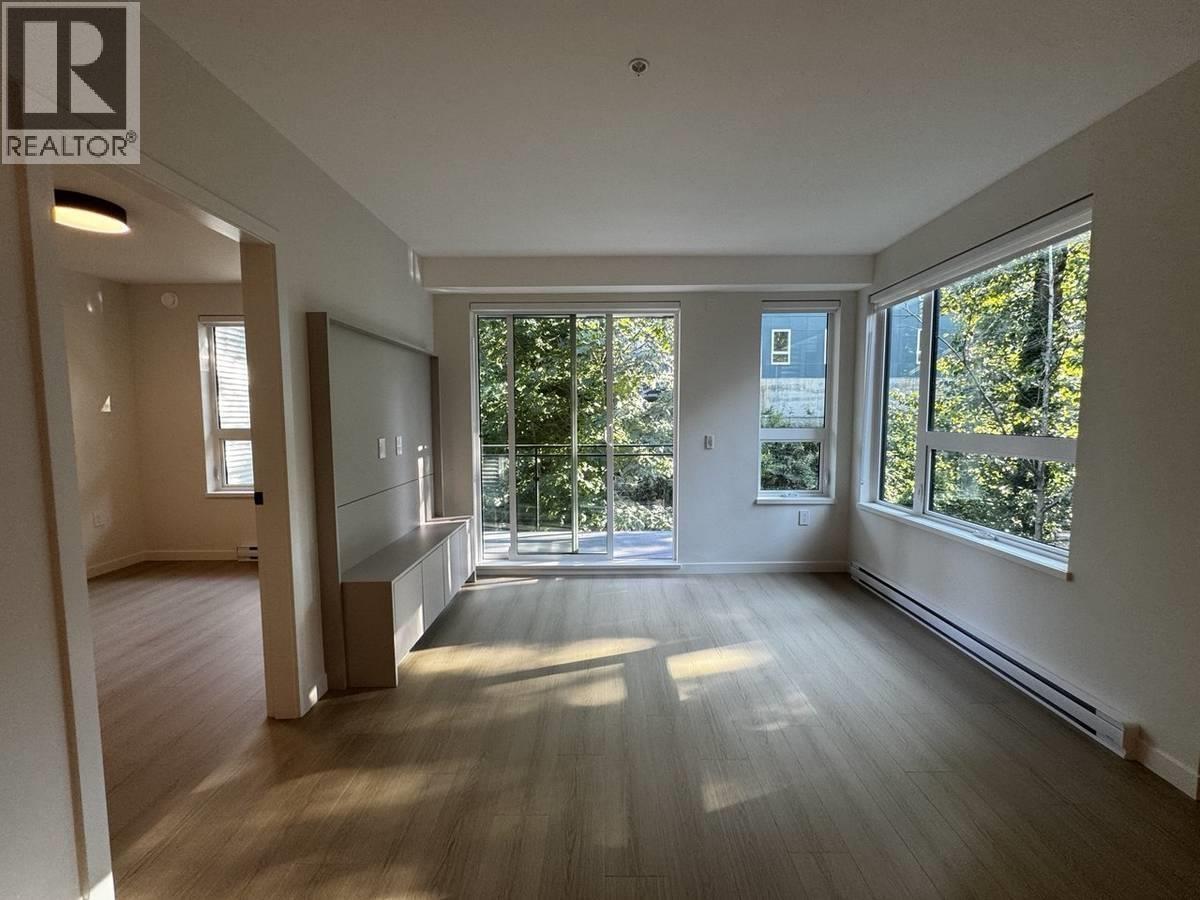 403 2015 St. Johns St  Bc, Port Moody, British Columbia  V3H 0N5 - Photo 4 - R3170974
