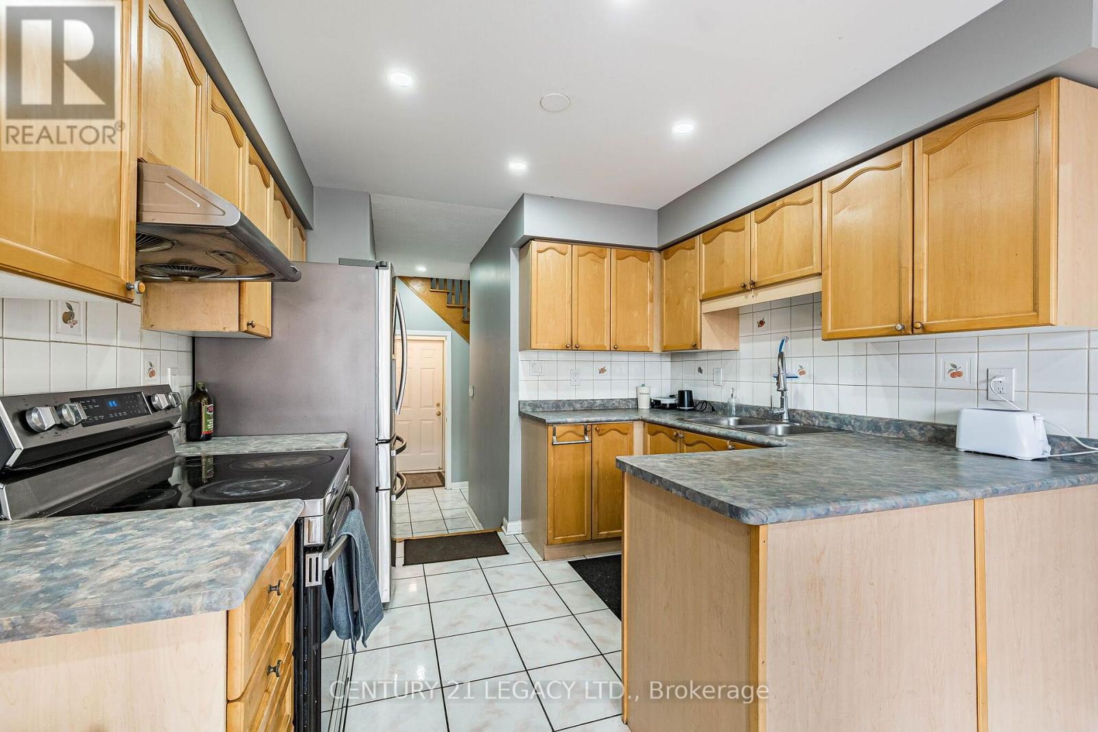 64 Narrow Valley Crescent, Brampton, Ontario  L6R 2M4 - Photo 11 - W13833668