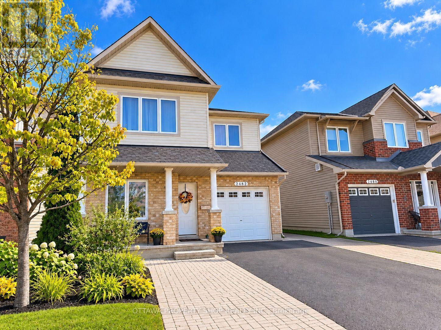 2482 ESPRIT DRIVE, Ottawa, Ontario
