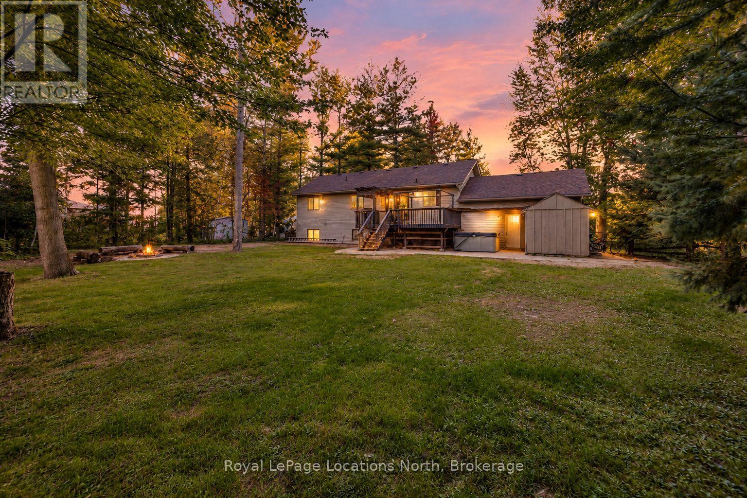 83 Crocus Drive, Wasaga Beach, Ontario  L9Z 2Z7 - Photo 2 - S13845184