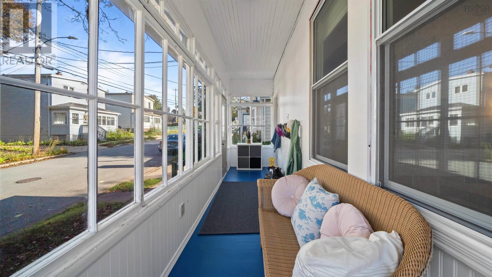 10 Dawson Street, Dartmouth, Nova Scotia  B3A 3A7 - Photo 2 - 202624700