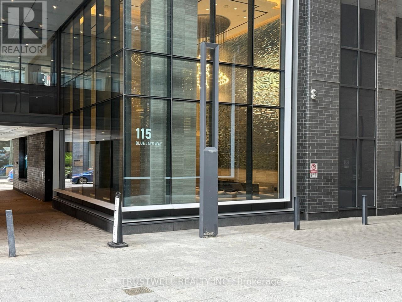 3512 - 115 Blue Jays Way, Toronto, Ontario  M5V 3T3 - Photo 2 - C13845152