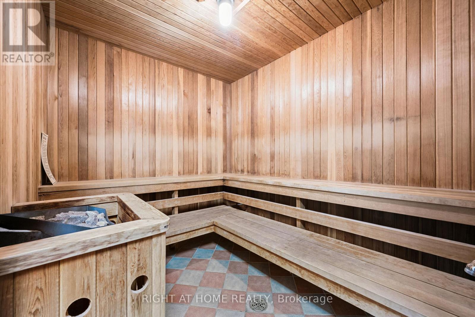 1217 - 268 Ridley Boulevard, Toronto, Ontario  M5M 4N3 - Photo 19 - C13845162